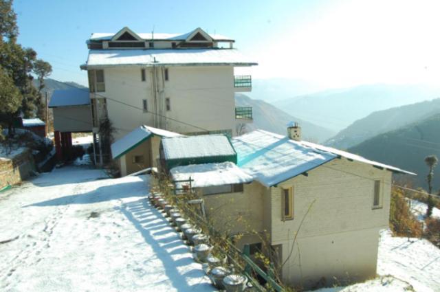 Natureraga Fernhill Resort Chail Ngoại thất bức ảnh